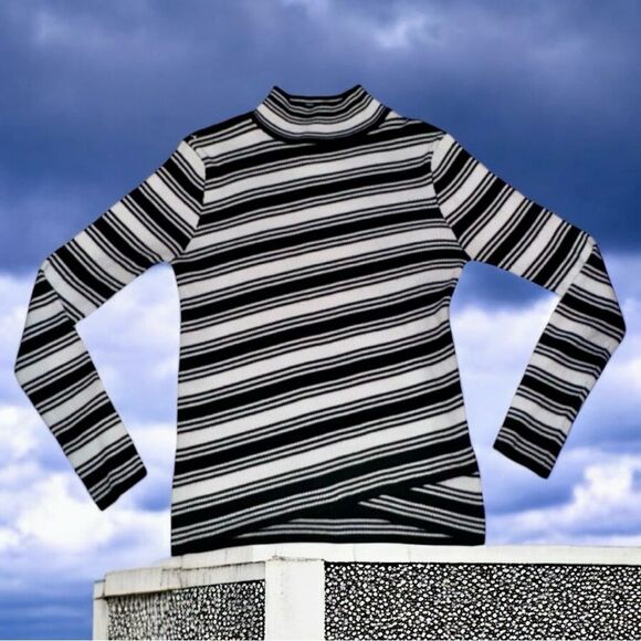 Say What? Sweater Black & White Asymmetrical Striped Turtleneck - Junior’s L - Picture 14 of 16